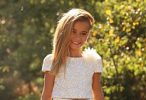 Linea Raffaelli - Communie en Lentefeest