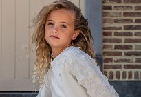 Lizzy Love - Communie en Lentefeest