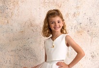 Miss Leod - Communie en Lentefeest